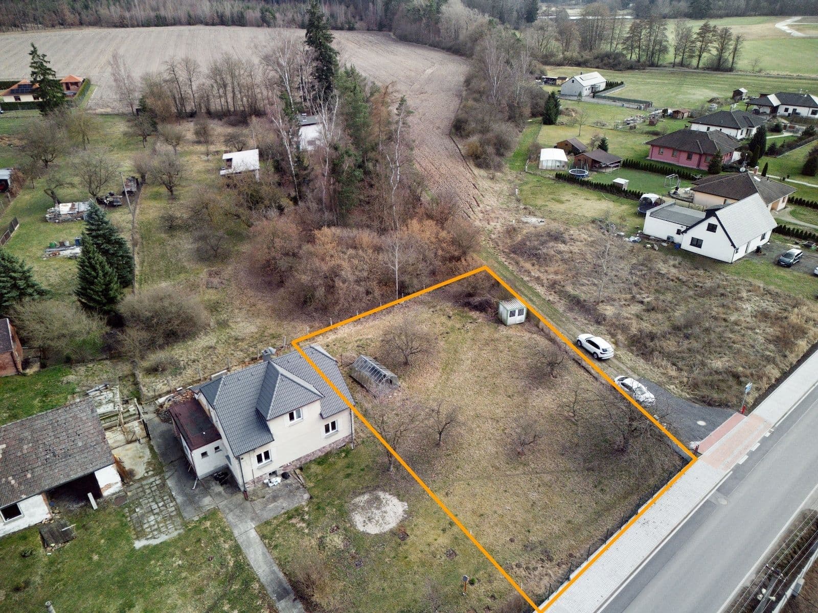 Prodej pozemku 1.036 m², Dobřívská, Mirošov, Plzeňský kraj Prodej pozemku 1.036 m², Dobřívská, Mirošov, Plzeňský kraj