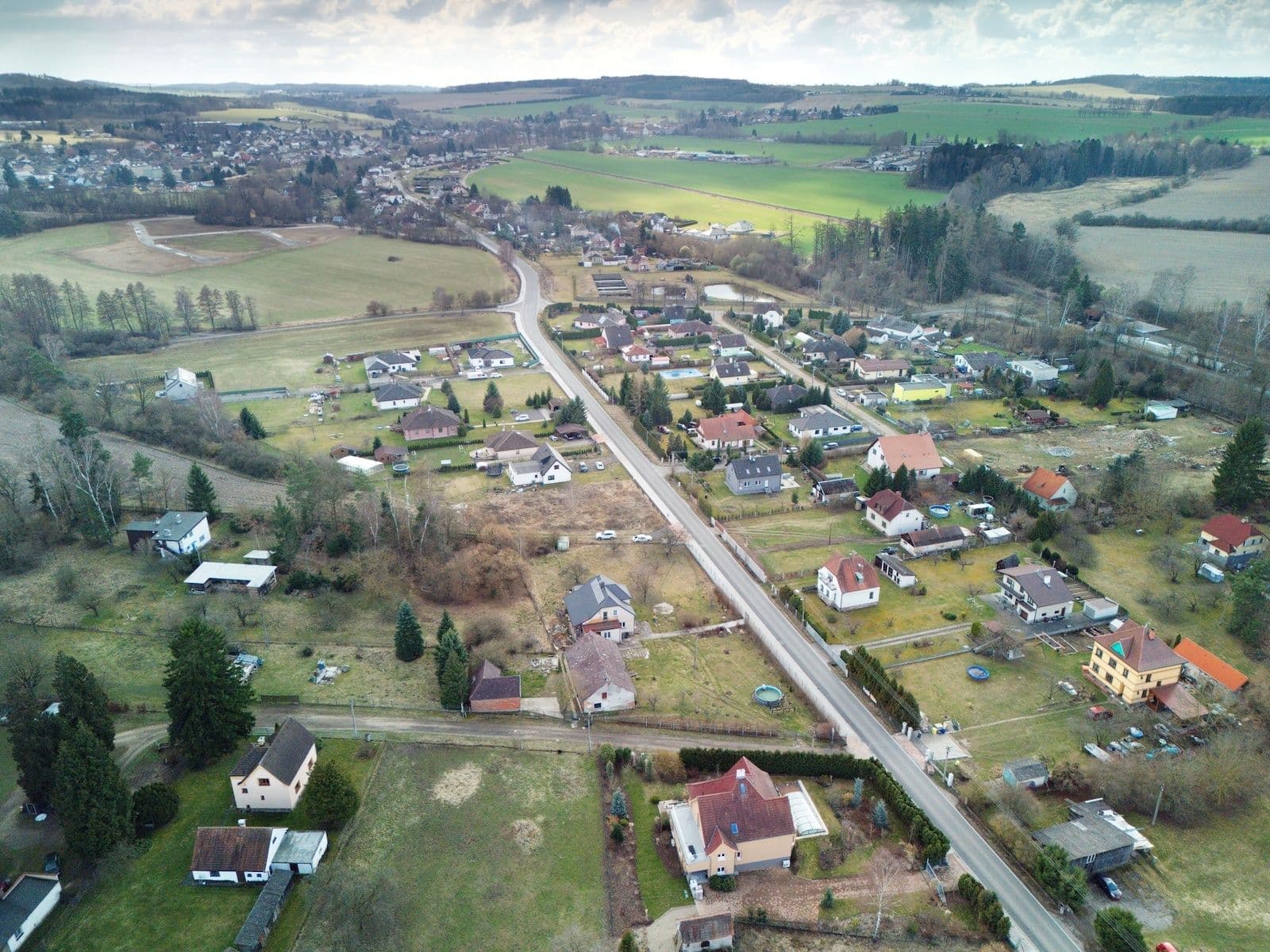 Prodej pozemku 1.036 m², Dobřívská, Mirošov, Plzeňský kraj Prodej pozemku 1.036 m², Dobřívská, Mirošov, Plzeňský kraj
