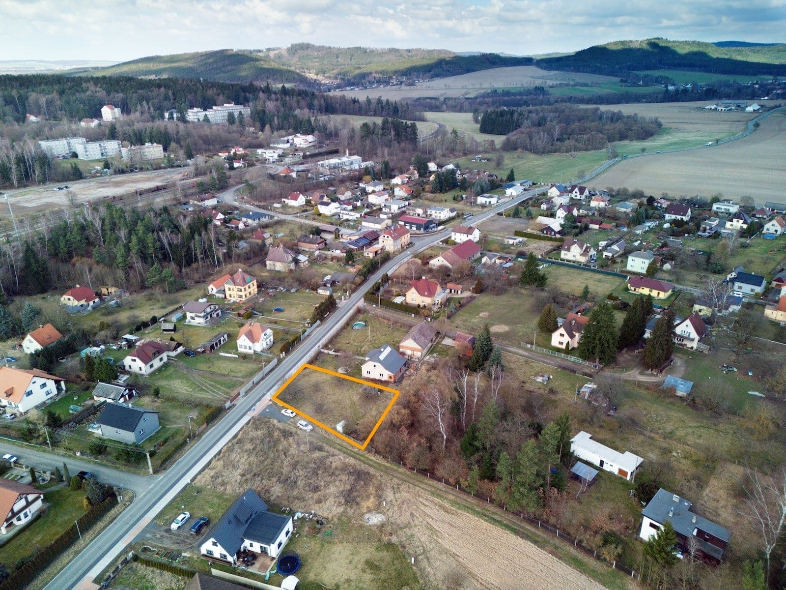 Prodej pozemku 1.036 m², Dobřívská, Mirošov, Plzeňský kraj Prodej pozemku 1.036 m², Dobřívská, Mirošov, Plzeňský kraj