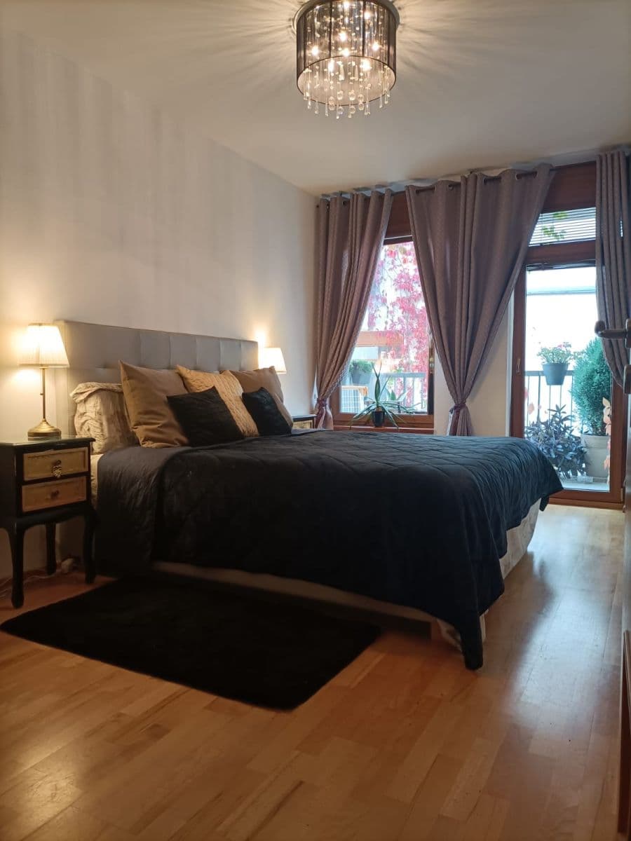Pronájem bytu 2+kk 65 m², Na Císařce, Praha, Praha Pronájem bytu 2+kk 65 m², Na Císařce, Praha, Praha