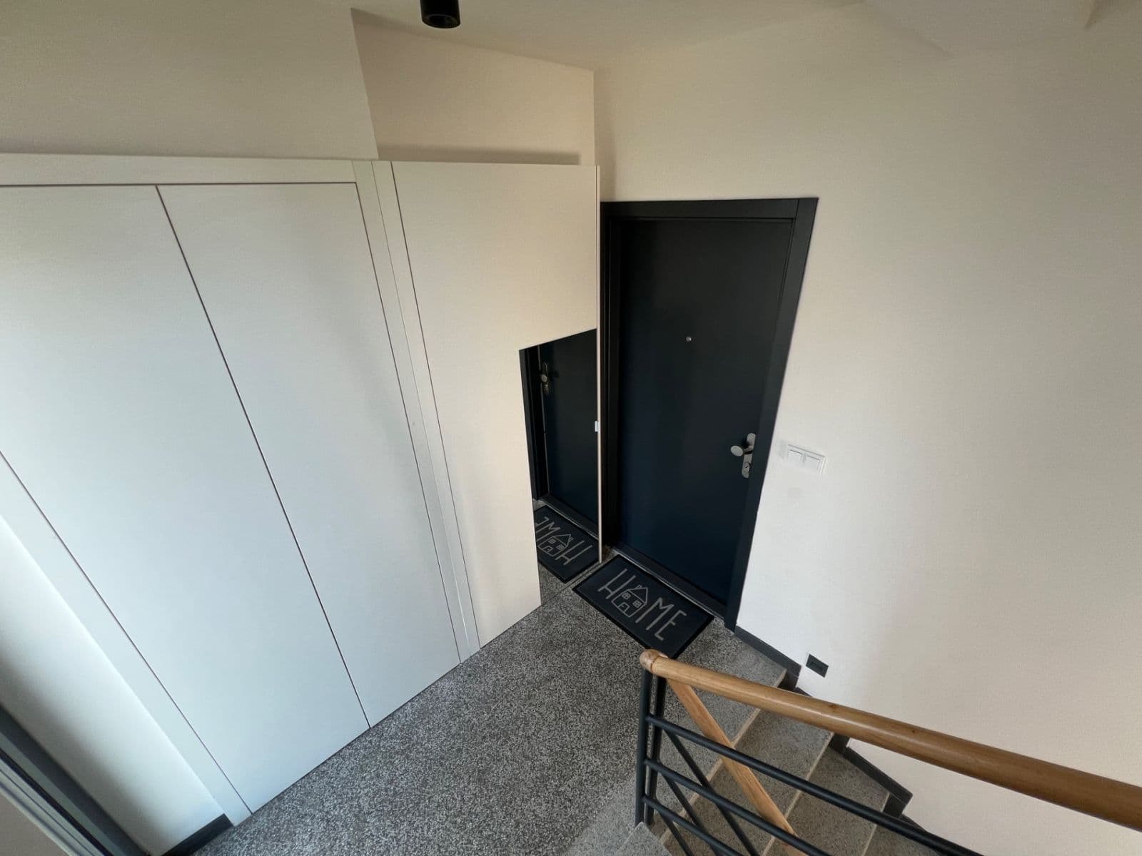 Prodej bytu 3+kk 71 m², Vlnitá, Praha, Praha Prodej bytu 3+kk 71 m², Vlnitá, Praha, Praha