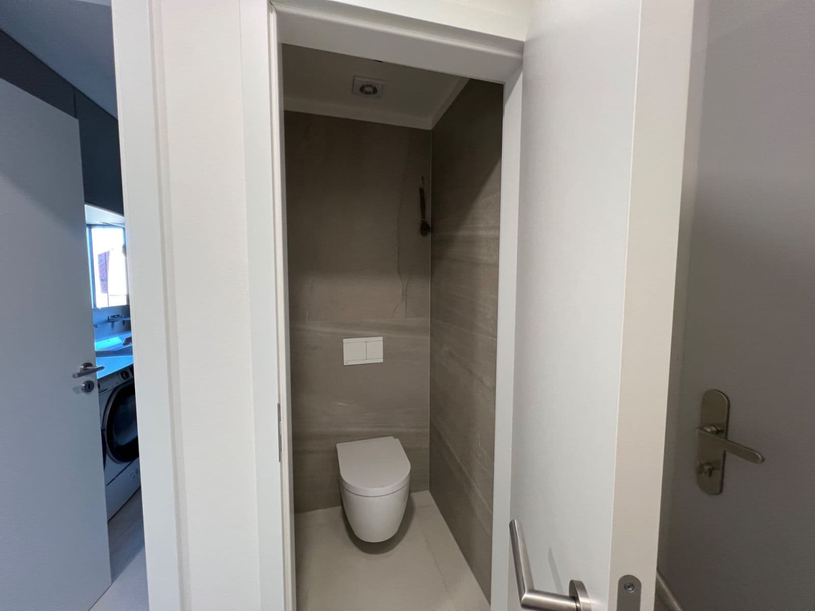 Prodej bytu 3+kk 71 m², Vlnitá, Praha, Praha Prodej bytu 3+kk 71 m², Vlnitá, Praha, Praha