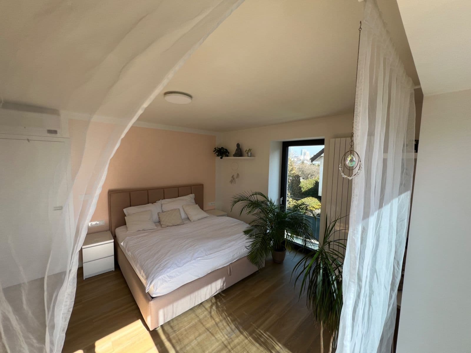 Prodej bytu 3+kk 71 m², Vlnitá, Praha, Praha Prodej bytu 3+kk 71 m², Vlnitá, Praha, Praha