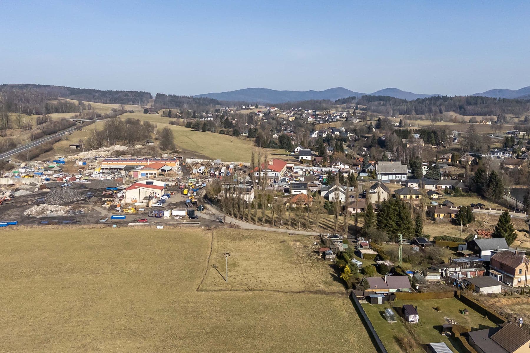 Prodej pozemku 3.100 m², Jindřichovická, Liberec, Liberecký kraj Prodej pozemku 3.100 m², Jindřichovická, Liberec, Liberecký kraj