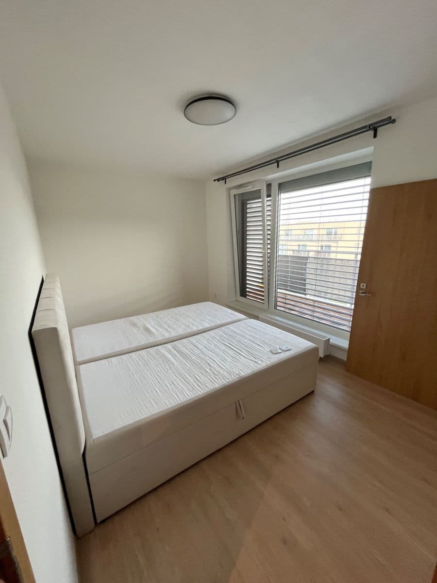 Prodej bytu 2+kk 50 m², Pšeničná, Hostivice, Středočeský kraj Prodej bytu 2+kk 50 m², Pšeničná, Hostivice, Středočeský kraj