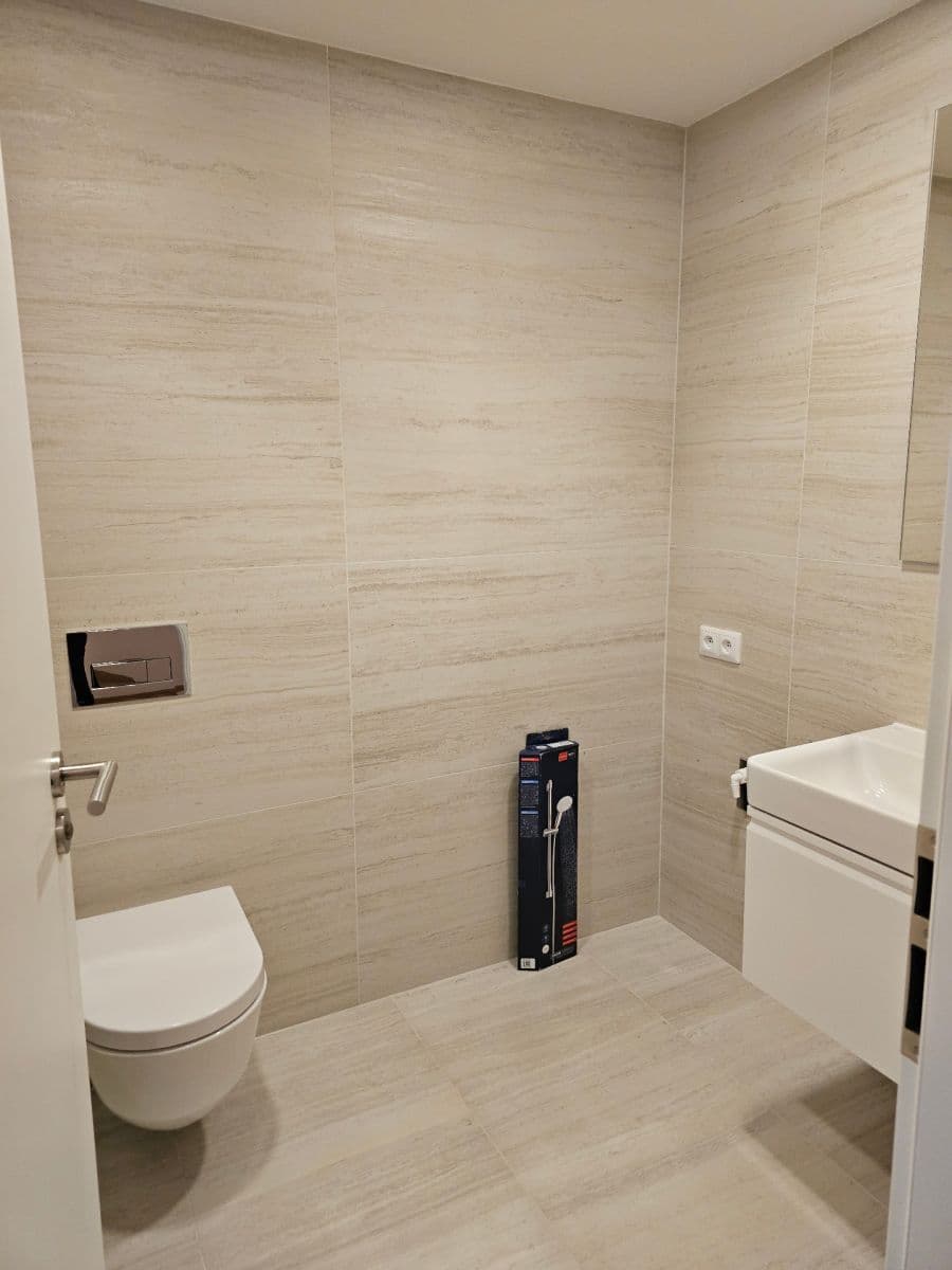 Pronájem bytu 2+kk 50 m², Bukačova, Praha, Praha Pronájem bytu 2+kk 50 m², Bukačova, Praha, Praha