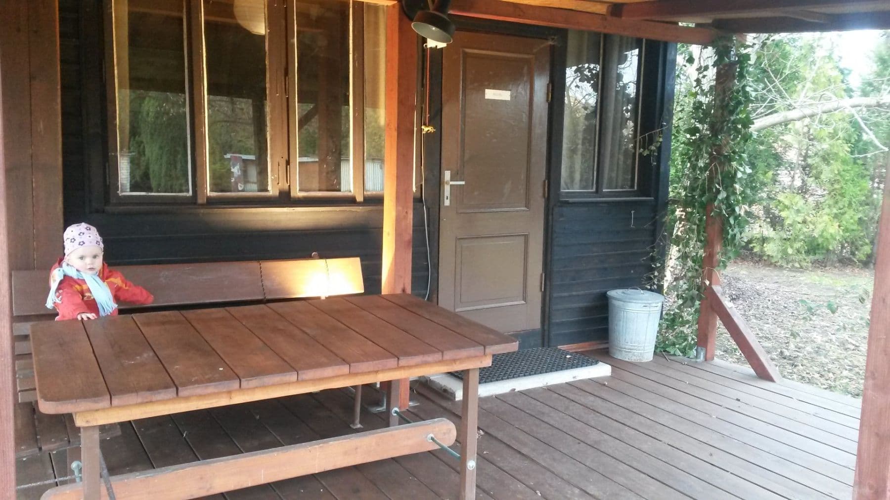 Pronájem chaty, chalupy 30 m², pozemek 1.800 m², Levohradecká, Roztoky, Středočeský kraj Pronájem chaty, chalupy 30 m², pozemek 1.800 m², Levohradecká, Roztoky, Středočeský kraj