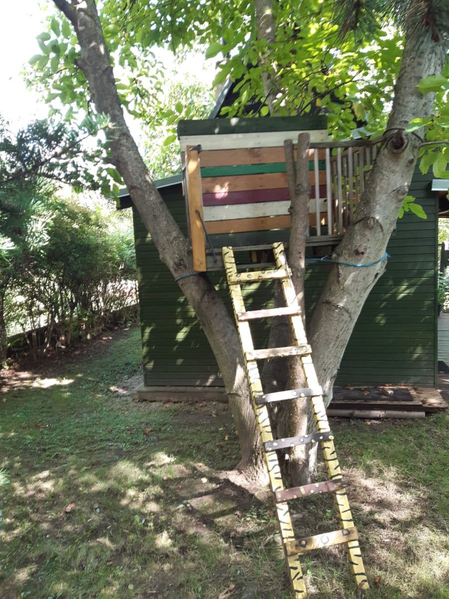 Pronájem chaty, chalupy 30 m², pozemek 1.800 m², Levohradecká, Roztoky, Středočeský kraj Pronájem chaty, chalupy 30 m², pozemek 1.800 m², Levohradecká, Roztoky, Středočeský kraj