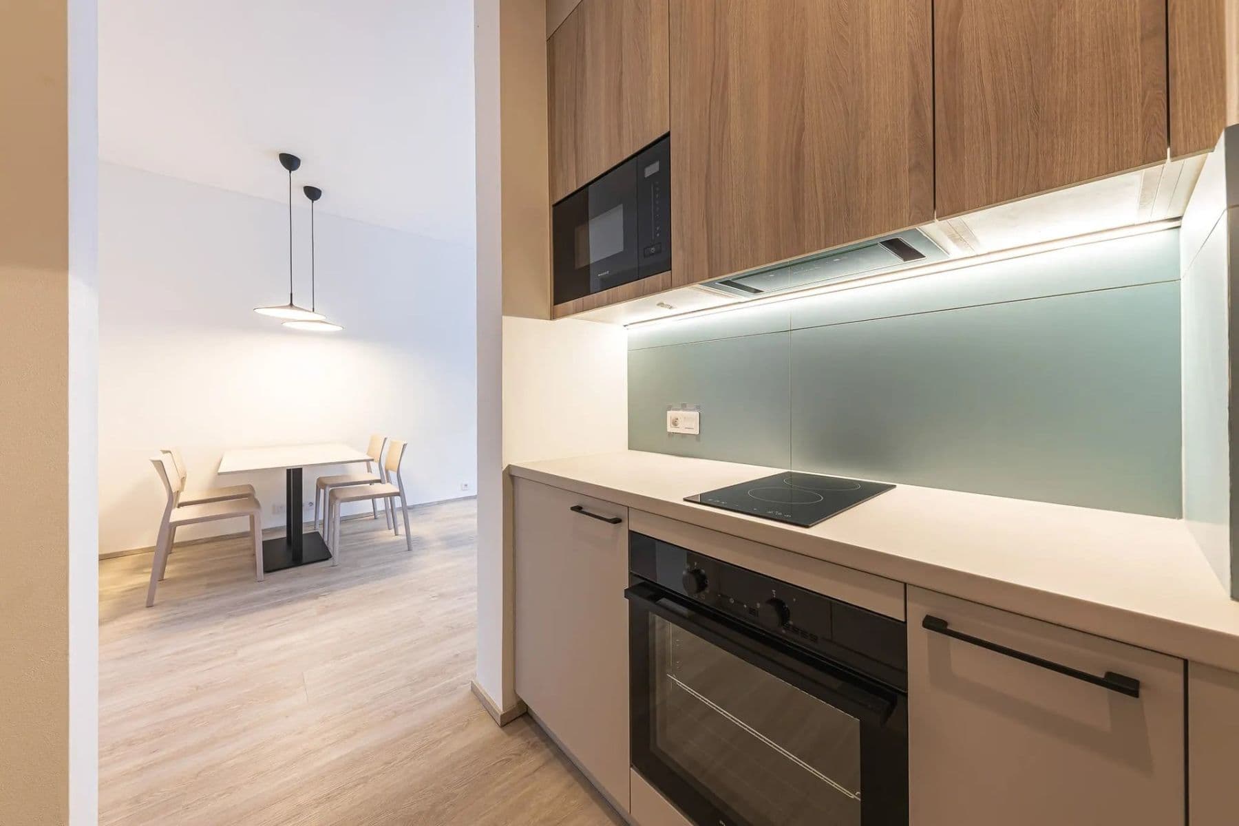 Pronájem bytu 2+1 54 m², Svatoslavova, Praha, Praha Pronájem bytu 2+1 54 m², Svatoslavova, Praha, Praha