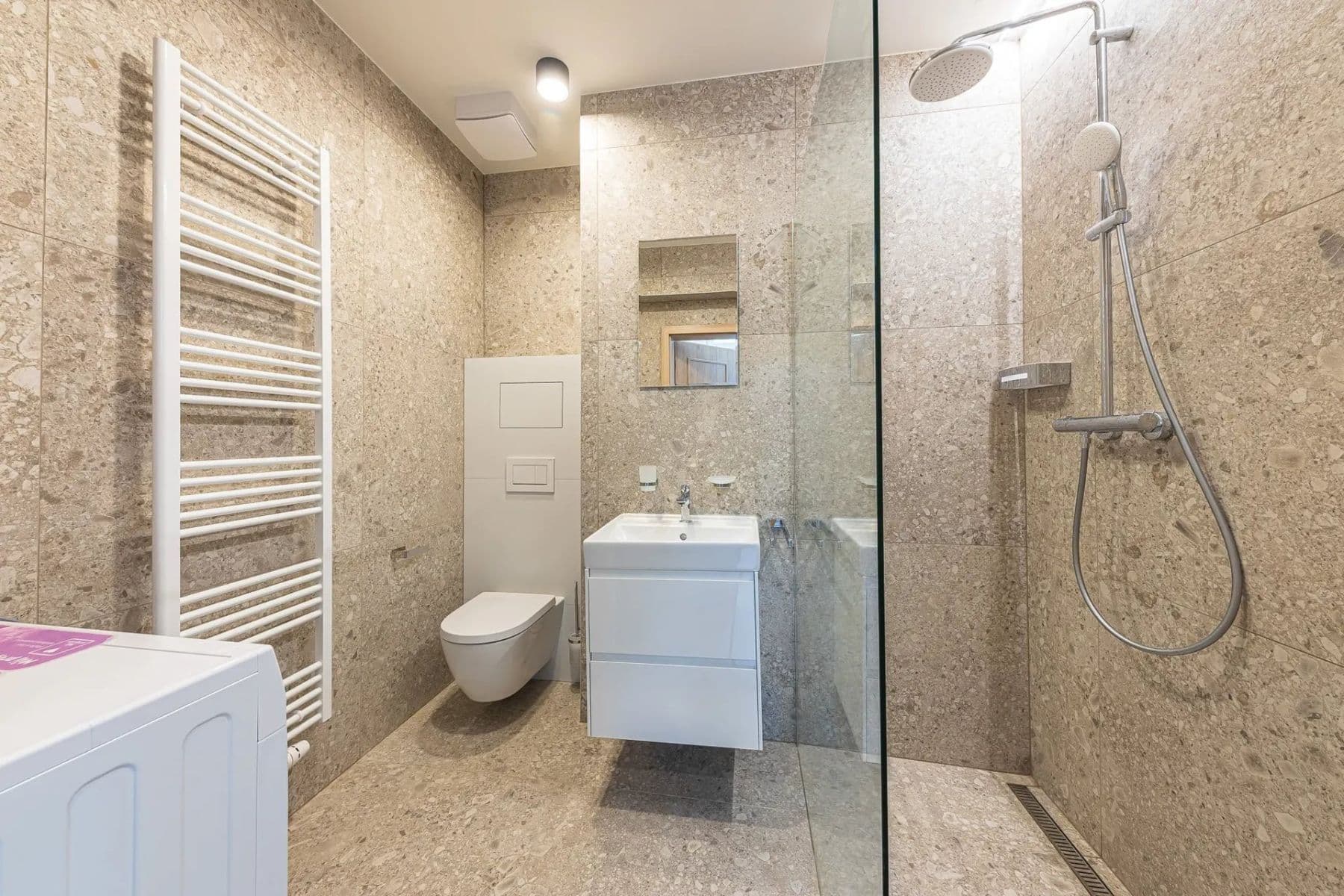 Pronájem bytu 2+1 54 m², Svatoslavova, Praha, Praha Pronájem bytu 2+1 54 m², Svatoslavova, Praha, Praha