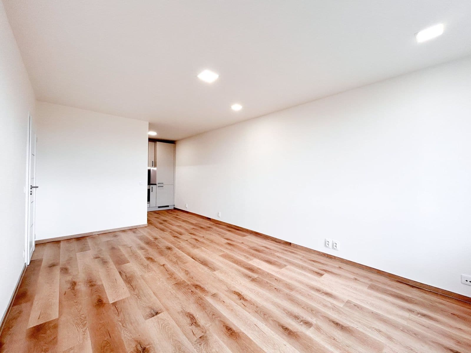 Pronájem bytu 2+kk 44 m², Jateční, Kolín, Středočeský kraj Pronájem bytu 2+kk 44 m², Jateční, Kolín, Středočeský kraj