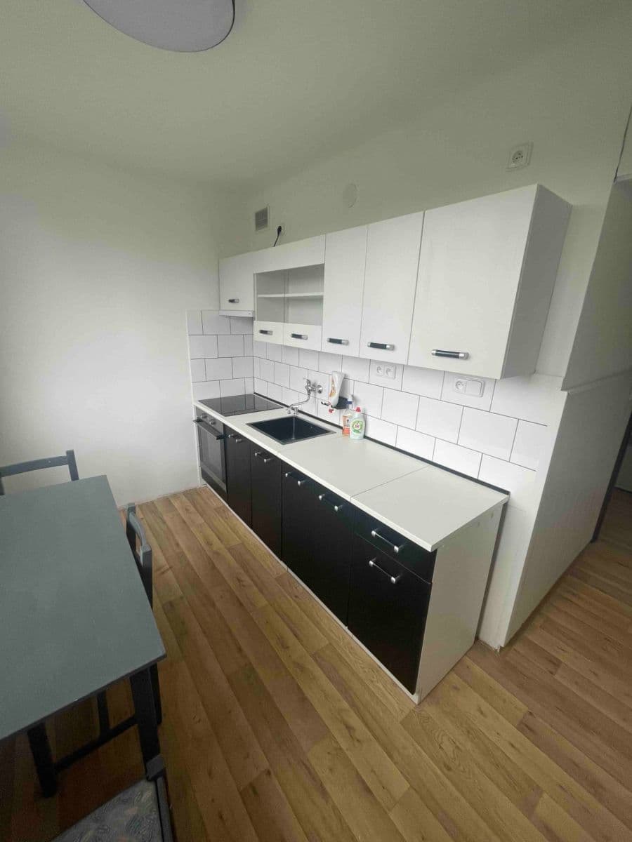Pronájem bytu 2+1 50 m², Borotín, Jihočeský kraj Pronájem bytu 2+1 50 m², Borotín, Jihočeský kraj