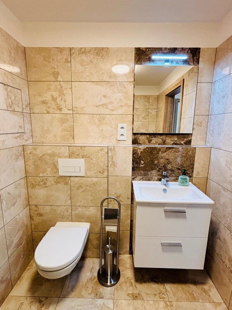 Pronájem bytu 2+kk 44 m², Fabiánové, Praha, Praha Pronájem bytu 2+kk 44 m², Fabiánové, Praha, Praha