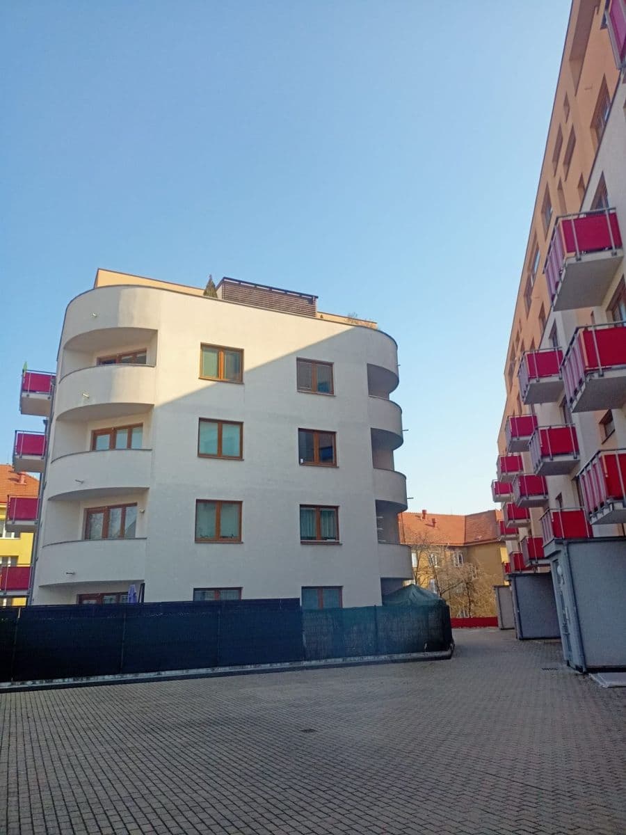 Prodej bytu 1+1 43 m², Strančická, Praha, Praha Prodej bytu 1+1 43 m², Strančická, Praha, Praha