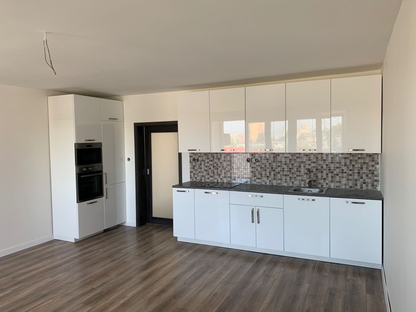 Pronájem bytu 4+kk 80 m², Poděbradova, Ostrava, Moravskoslezský kraj Pronájem bytu 4+kk 80 m², Poděbradova, Ostrava, Moravskoslezský kraj