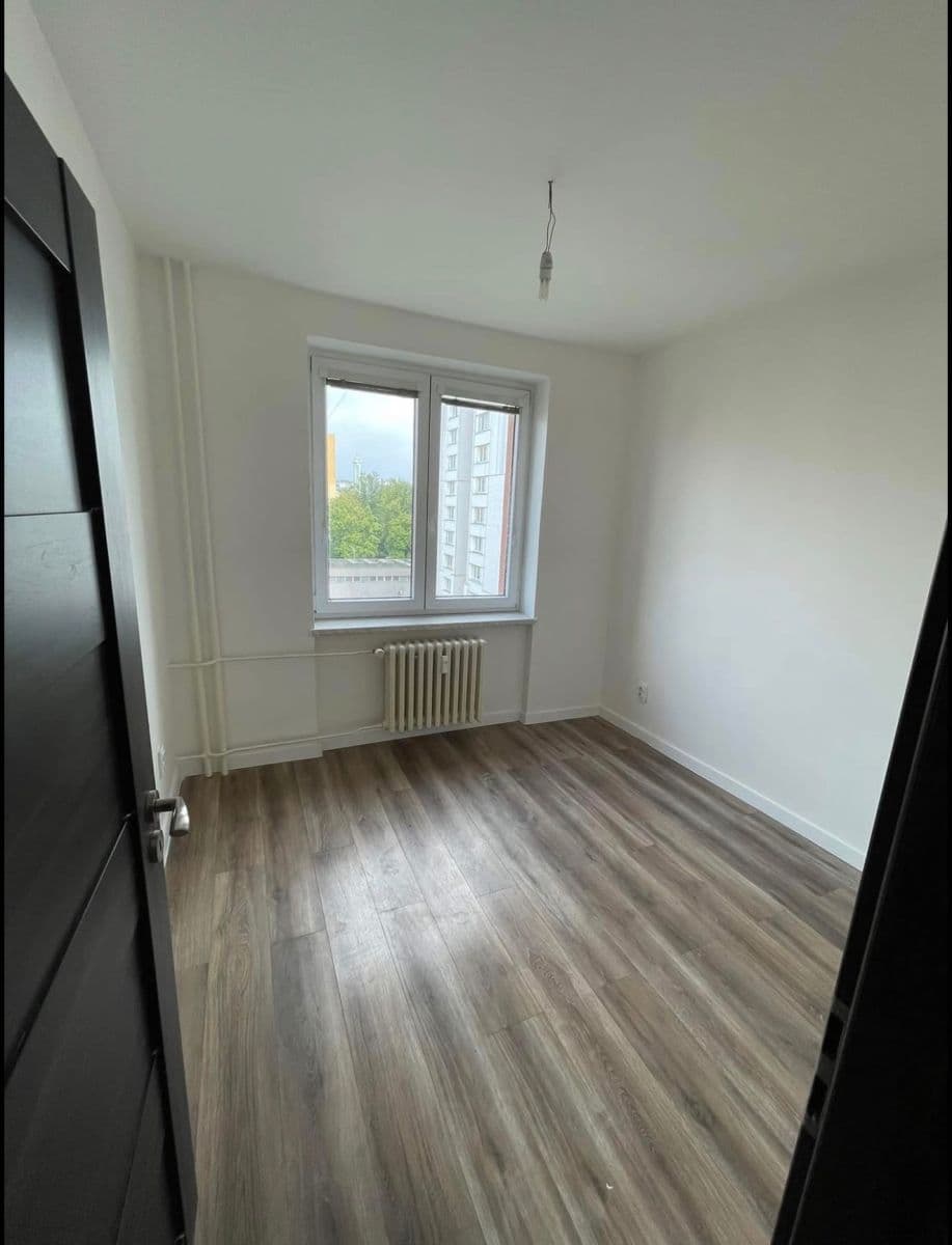 Pronájem bytu 4+kk 80 m², Poděbradova, Ostrava, Moravskoslezský kraj Pronájem bytu 4+kk 80 m², Poděbradova, Ostrava, Moravskoslezský kraj