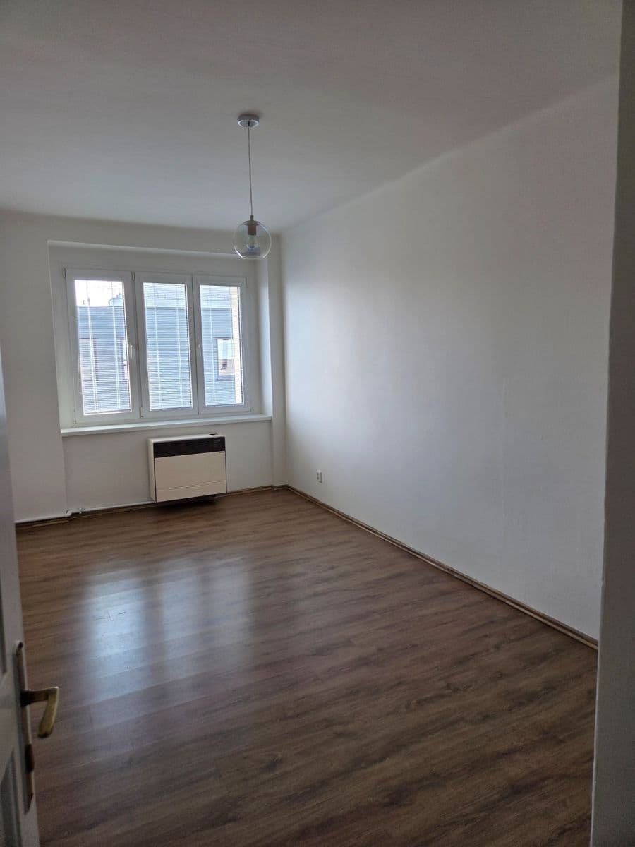 Pronájem bytu 2+kk 49 m², Křížová, Praha, Praha Pronájem bytu 2+kk 49 m², Křížová, Praha, Praha