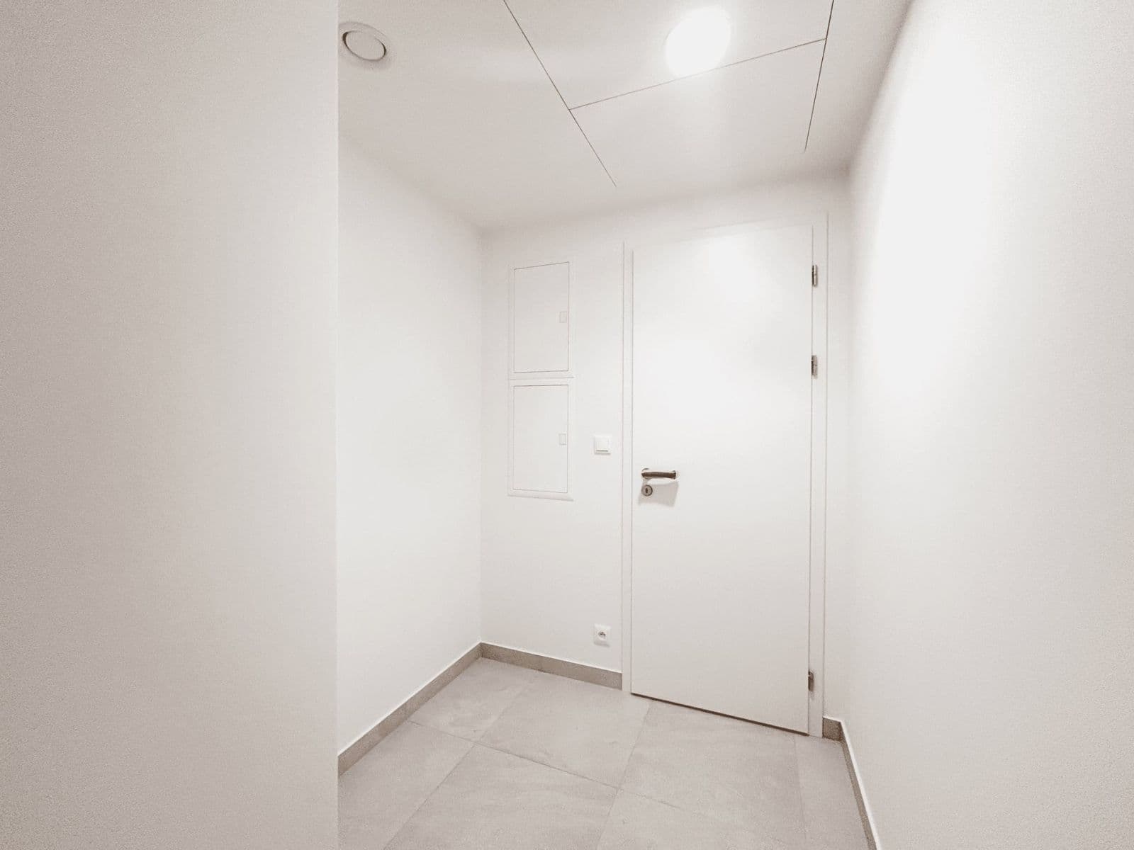 Pronájem bytu 2+kk 59 m², Domalípova, Praha, Praha Pronájem bytu 2+kk 59 m², Domalípova, Praha, Praha