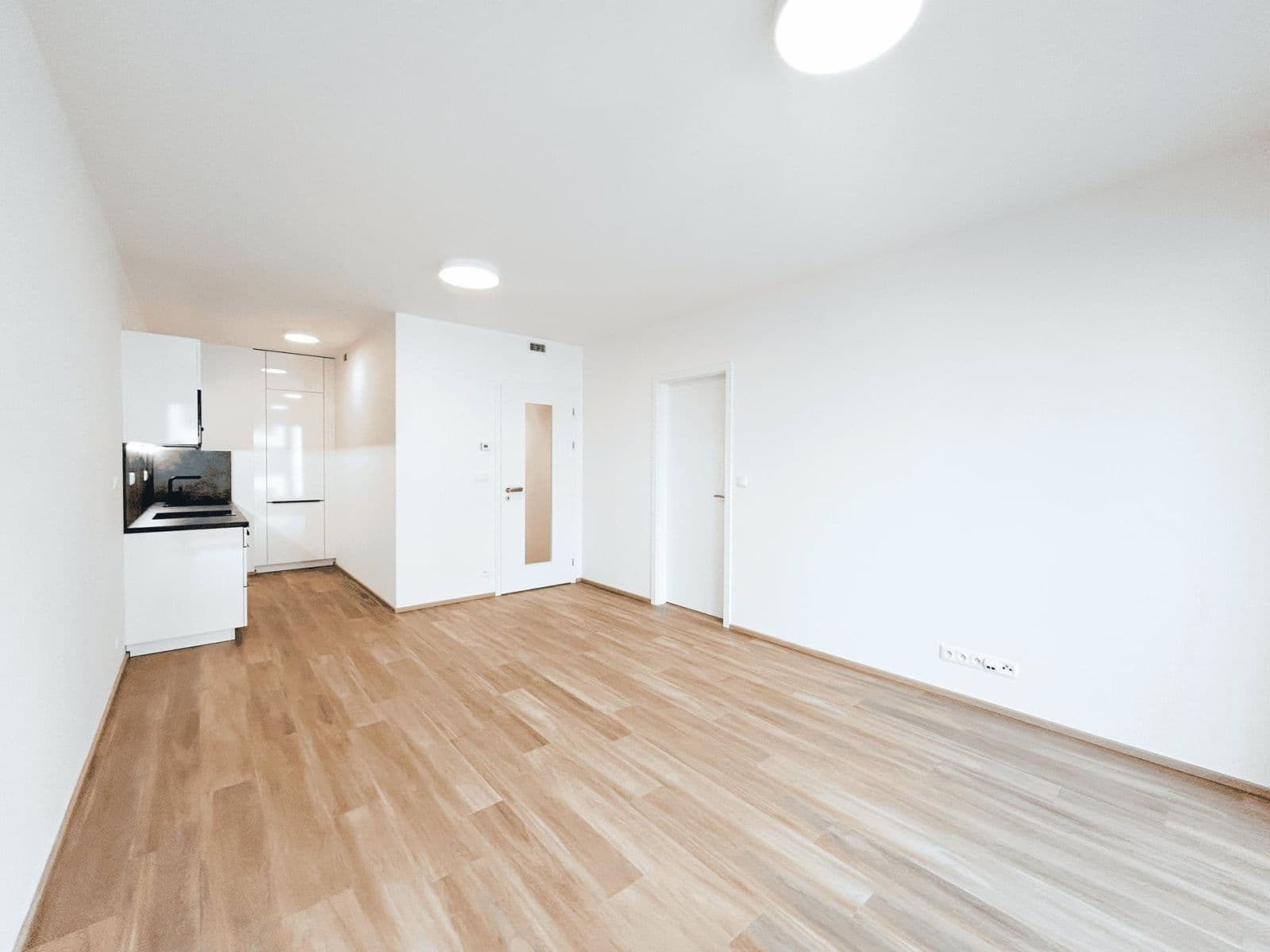 Pronájem bytu 2+kk 59 m², Domalípova, Praha, Praha Pronájem bytu 2+kk 59 m², Domalípova, Praha, Praha