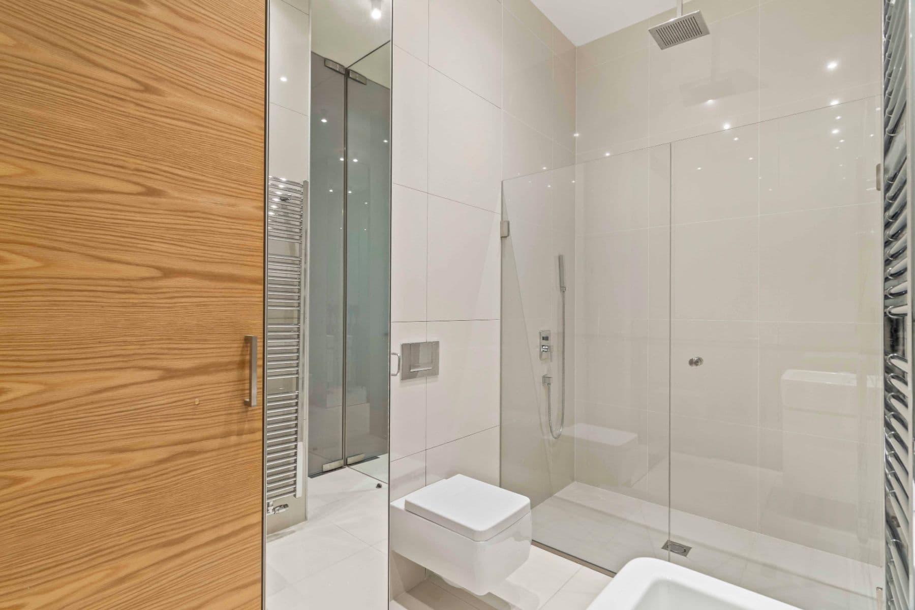 Pronájem bytu 3+kk 98 m², Laubova, Praha, Praha Pronájem bytu 3+kk 98 m², Laubova, Praha, Praha