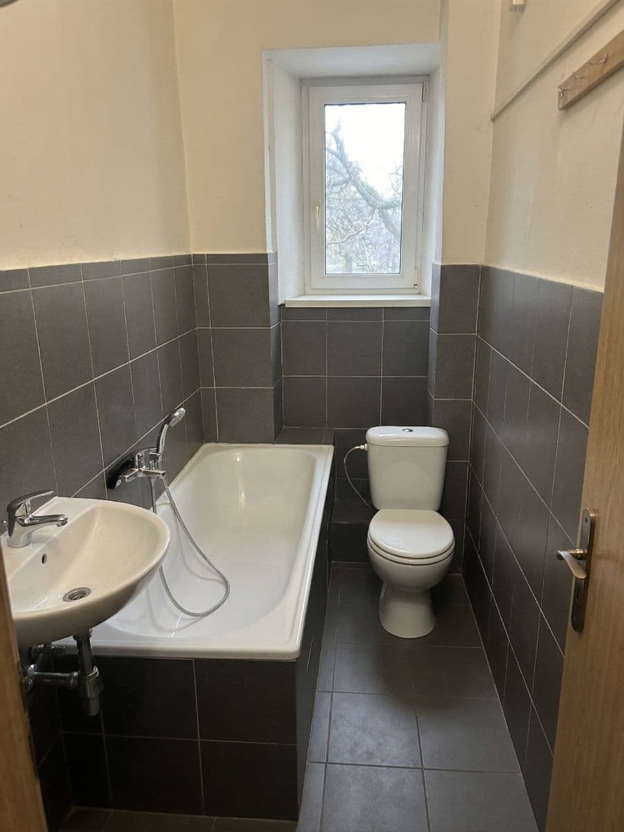 Prodej bytu 1+kk 22 m², Kolbenova, Praha, Praha Prodej bytu 1+kk 22 m², Kolbenova, Praha, Praha