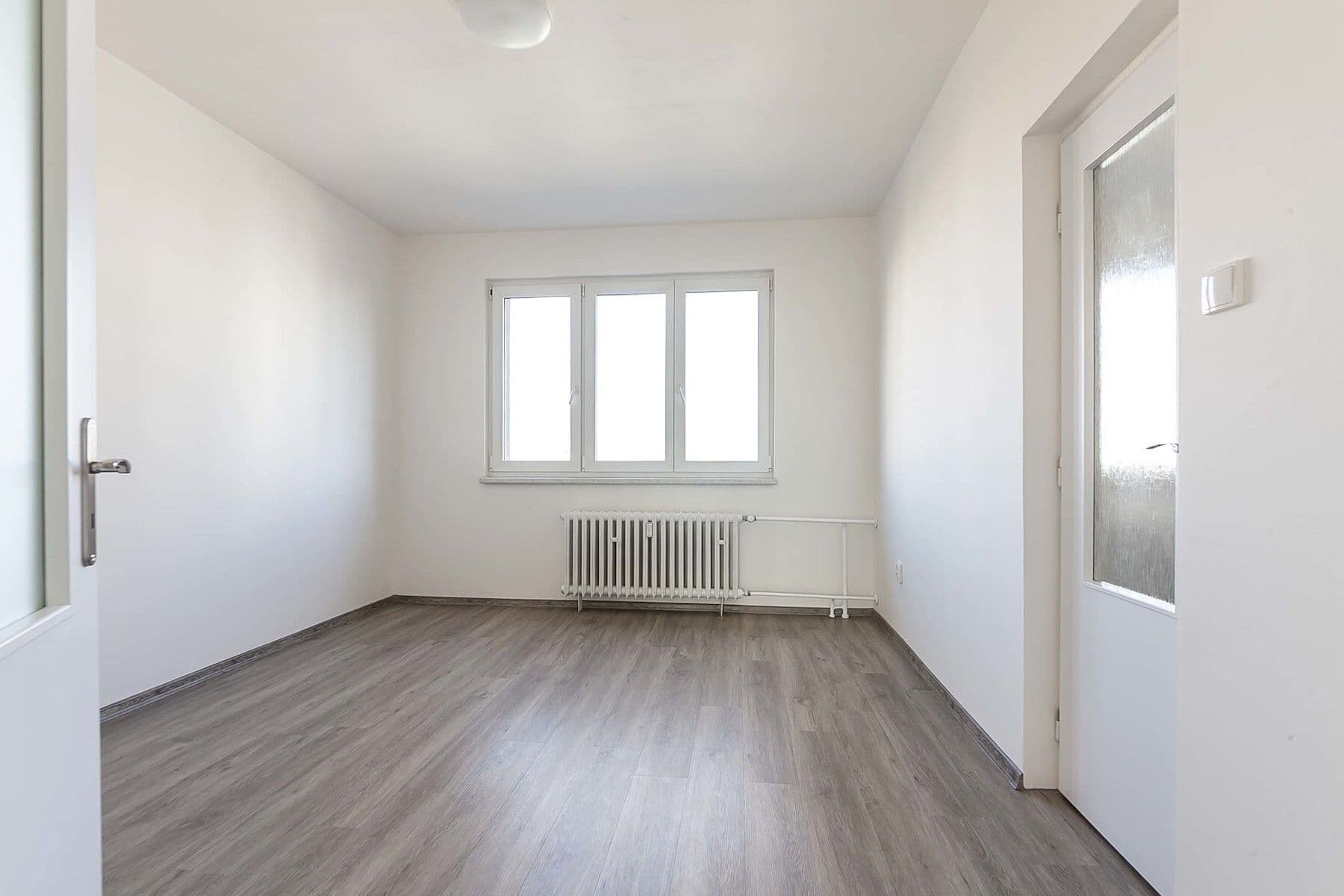 Prodej bytu 2+1 60 m², Kapraďová, Praha, Praha Prodej bytu 2+1 60 m², Kapraďová, Praha, Praha