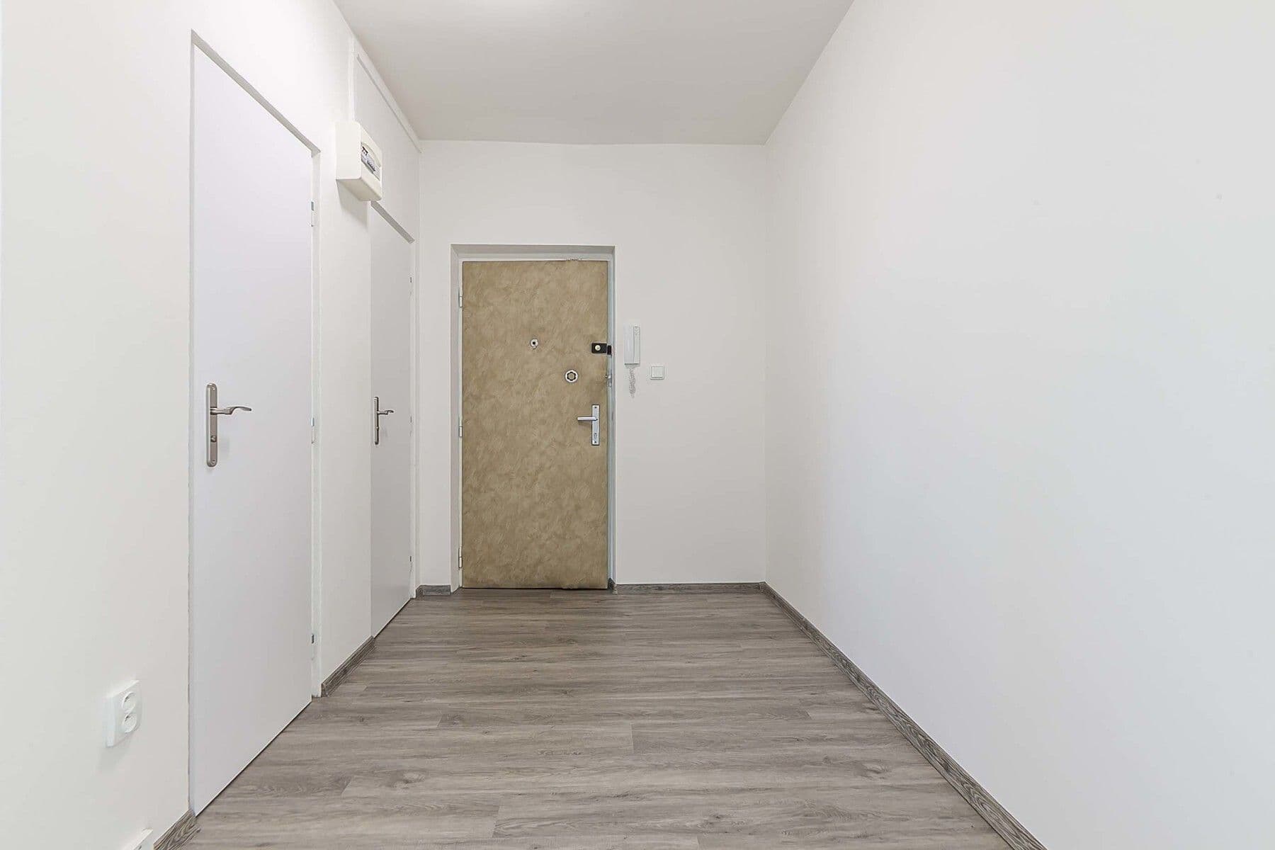 Prodej bytu 2+1 60 m², Kapraďová, Praha, Praha Prodej bytu 2+1 60 m², Kapraďová, Praha, Praha