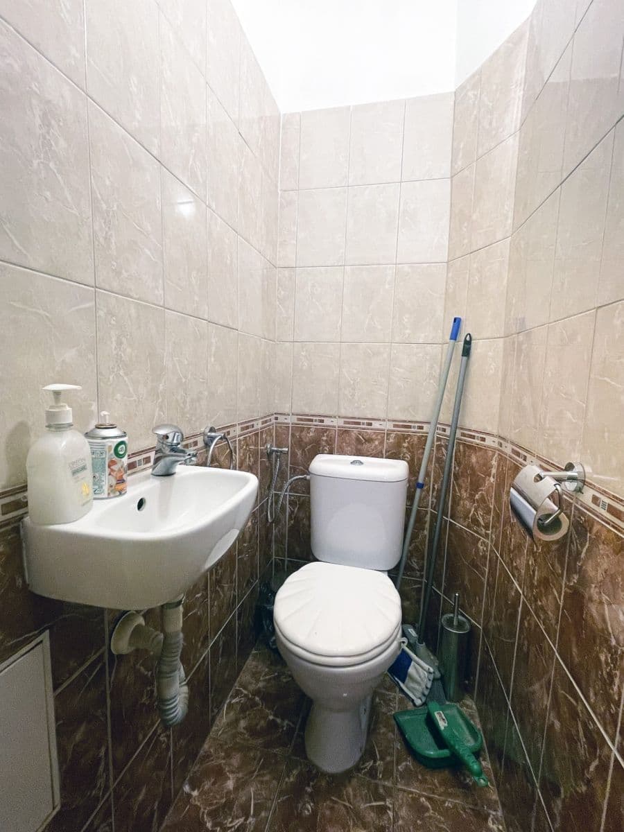 Pronájem bytu 3+1 80 m², Voroněžská, Praha, Praha Pronájem bytu 3+1 80 m², Voroněžská, Praha, Praha