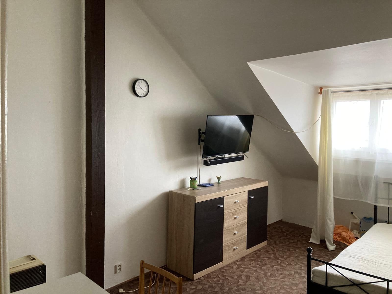 Pronájem bytu 2+kk 40 m², Šlikova, Praha, Praha Pronájem bytu 2+kk 40 m², Šlikova, Praha, Praha