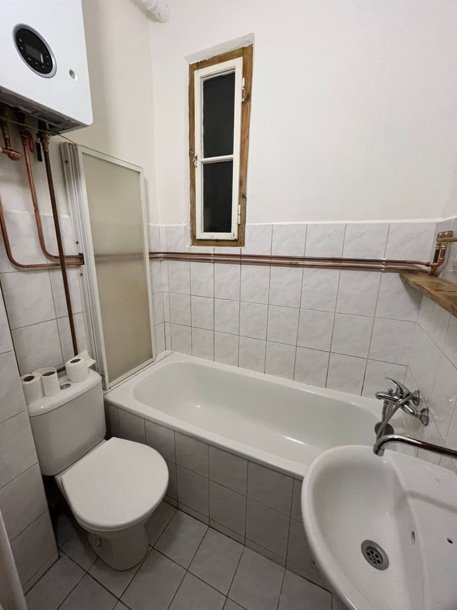 Pronájem bytu 2+kk 42 m², Hartigova, Praha, Praha Pronájem bytu 2+kk 42 m², Hartigova, Praha, Praha