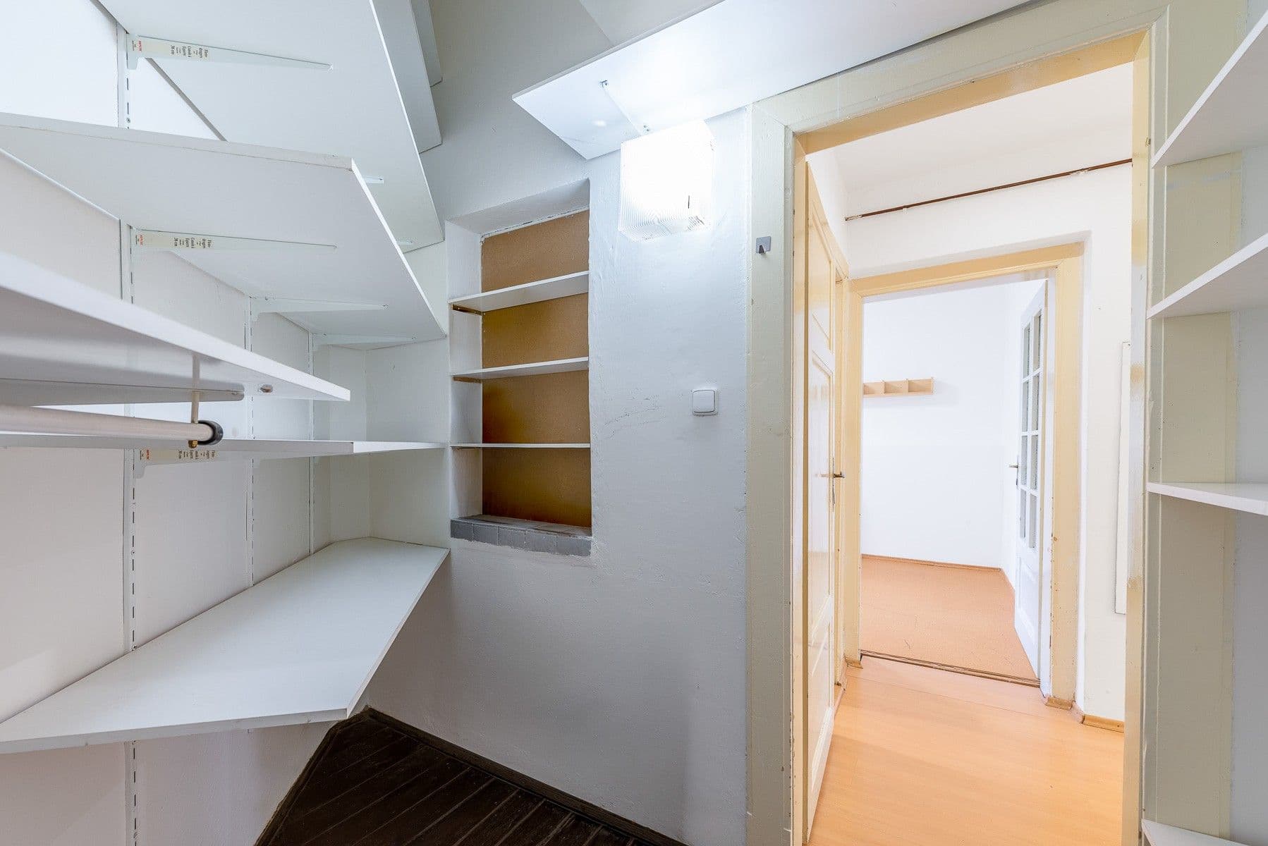 Prodej bytu 3+kk 65 m², Jaromírova, Praha, Praha Prodej bytu 3+kk 65 m², Jaromírova, Praha, Praha