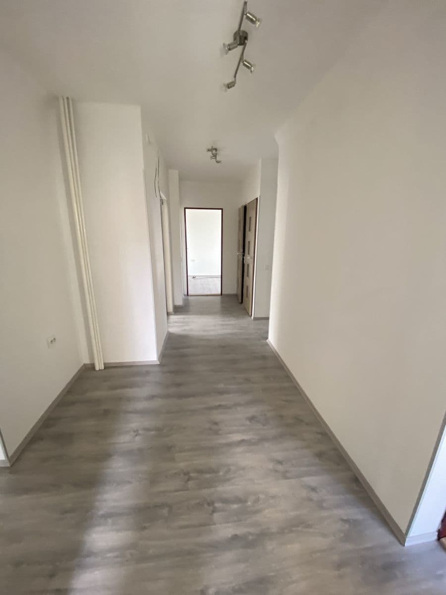 Pronájem bytu 5+1 115 m², Jižní Ⅱ, Praha, Praha Pronájem bytu 5+1 115 m², Jižní Ⅱ, Praha, Praha