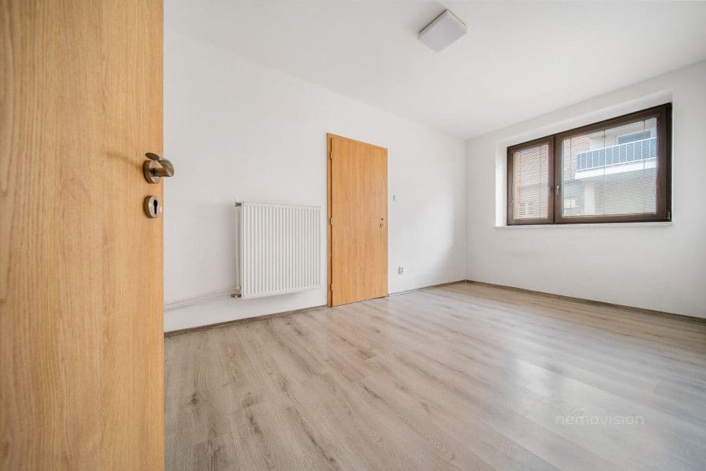 Pronájem bytu 2+1 57 m², Jundrovská, Brno, Jihomoravský kraj Pronájem bytu 2+1 57 m², Jundrovská, Brno, Jihomoravský kraj