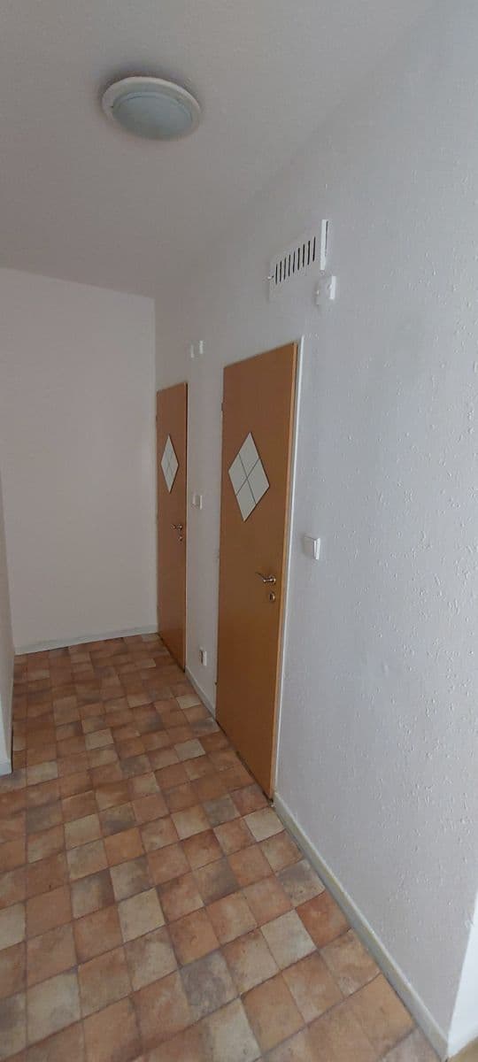 Prodej bytu 1+1 40 m², Korunní, Ostrava, Moravskoslezský kraj Prodej bytu 1+1 40 m², Korunní, Ostrava, Moravskoslezský kraj