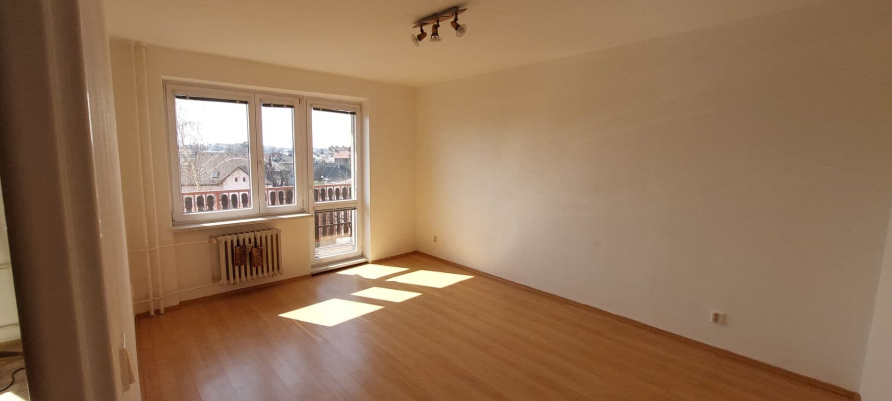 Prodej bytu 1+1 40 m², Korunní, Ostrava, Moravskoslezský kraj Prodej bytu 1+1 40 m², Korunní, Ostrava, Moravskoslezský kraj