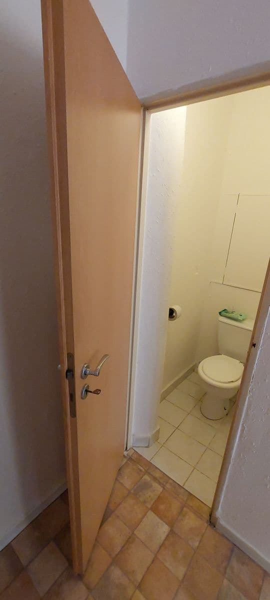 Prodej bytu 1+1 40 m², Korunní, Ostrava, Moravskoslezský kraj Prodej bytu 1+1 40 m², Korunní, Ostrava, Moravskoslezský kraj