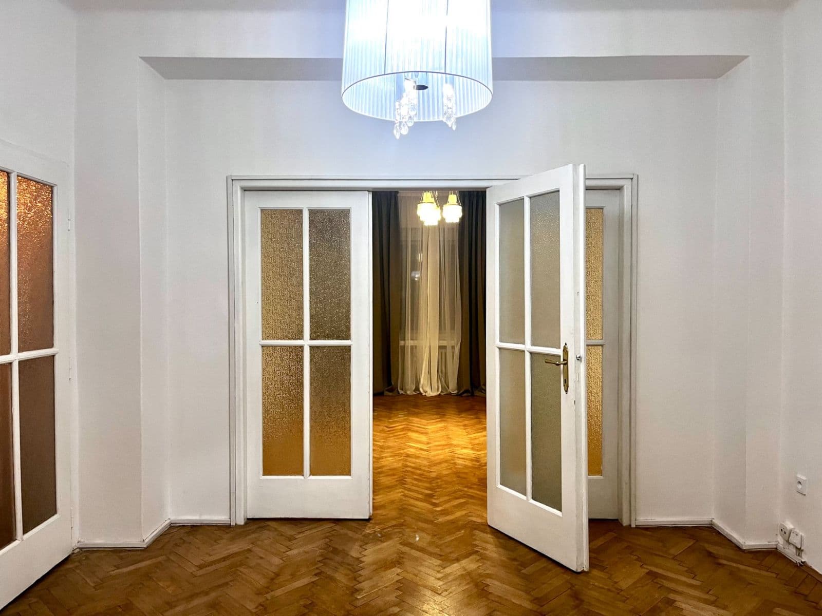 Pronájem bytu 2+1 82 m², Klimentská, Praha, Praha Pronájem bytu 2+1 82 m², Klimentská, Praha, Praha