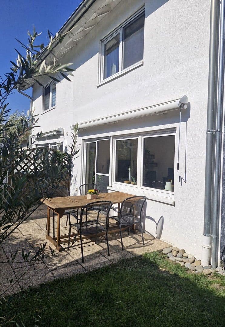 Prodej domu 135 m², pozemek 189 m², Plüderhausen, Bádensko-Württembersko Prodej domu 135 m², pozemek 189 m², Plüderhausen, Bádensko-Württembersko