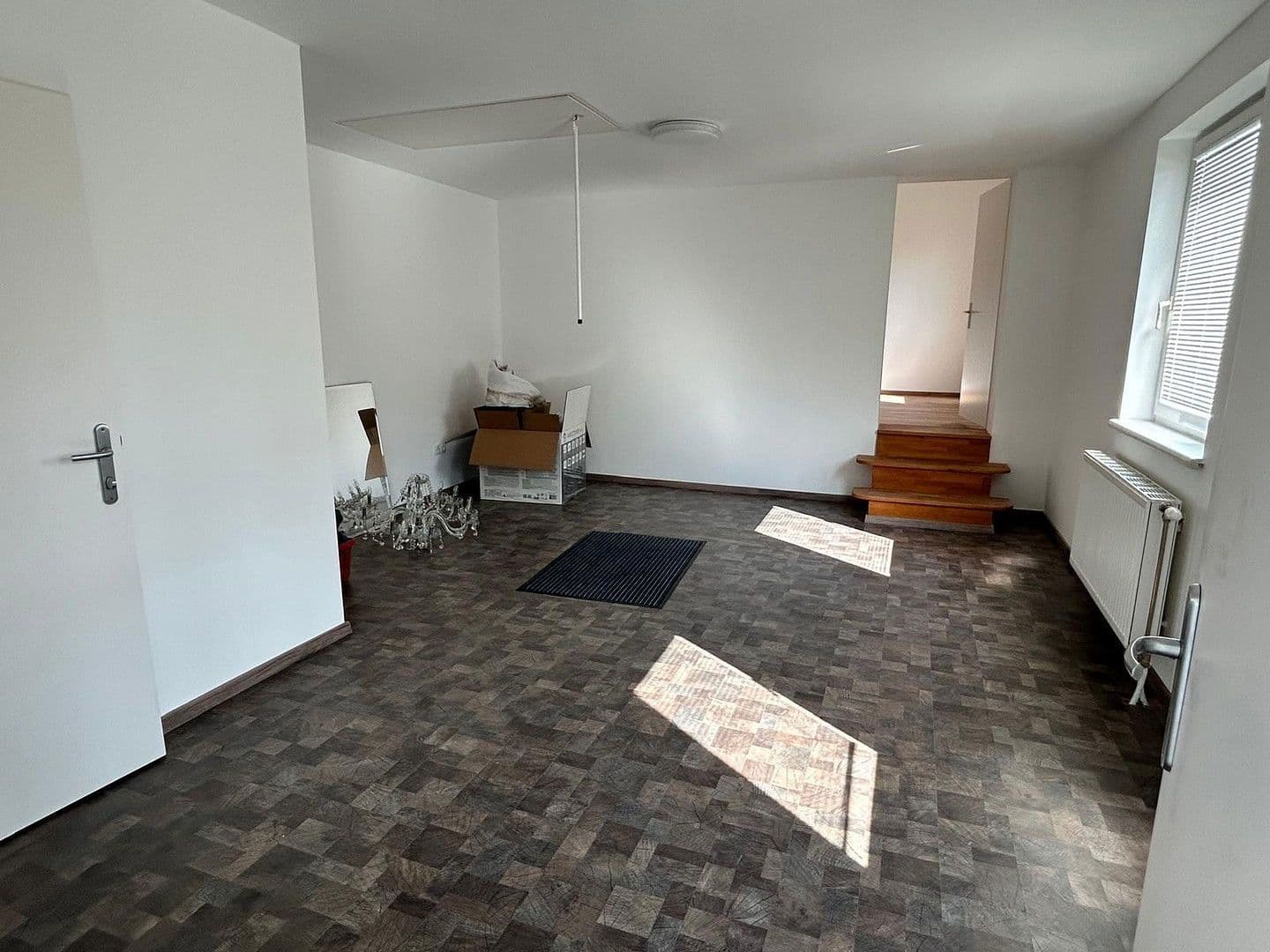 Pronájem domu 130 m², pozemek 589 m², Maria Lourd Weg 9, Enzersfel im Weinviertel, Dolní Rakousko Pronájem domu 130 m², pozemek 589 m², Maria Lourd Weg 9, Enzersfel im Weinviertel, Dolní Rakousko