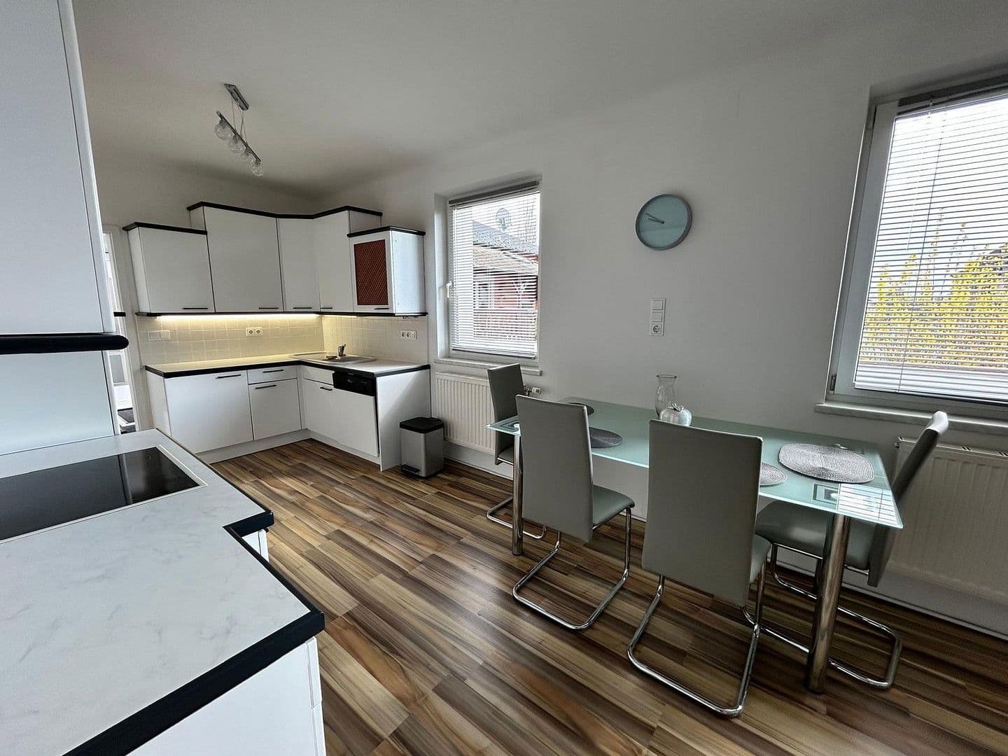 Pronájem domu 130 m², pozemek 589 m², Maria Lourd Weg 9, Enzersfel im Weinviertel, Dolní Rakousko Pronájem domu 130 m², pozemek 589 m², Maria Lourd Weg 9, Enzersfel im Weinviertel, Dolní Rakousko