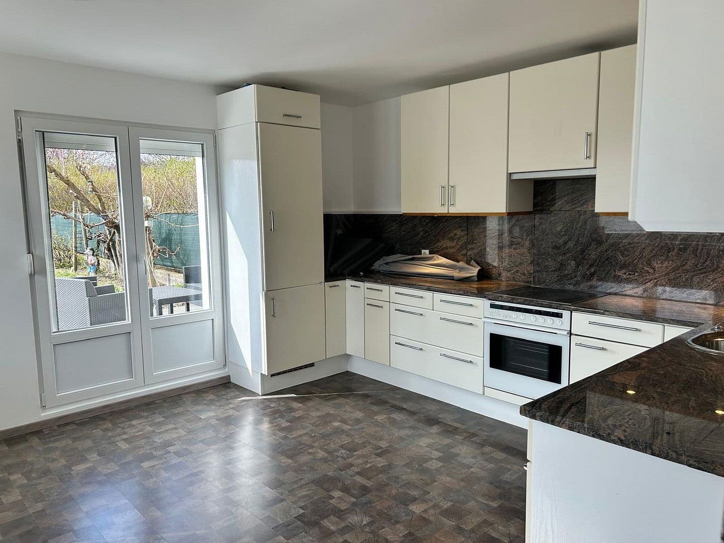 Pronájem domu 130 m², pozemek 589 m², Maria Lourd Weg 9, Enzersfel im Weinviertel, Dolní Rakousko Pronájem domu 130 m², pozemek 589 m², Maria Lourd Weg 9, Enzersfel im Weinviertel, Dolní Rakousko
