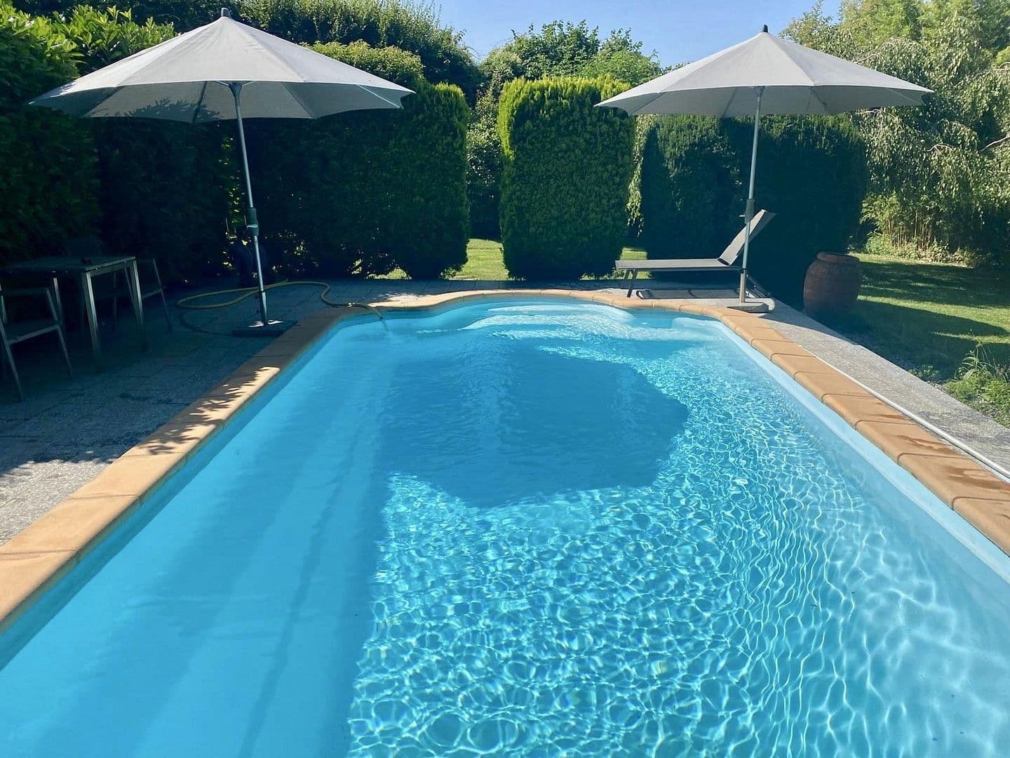 Prodej domu 418 m², pozemek 2.195 m², Hirschberg an der Bergstraße, Bádensko-Württembersko Prodej domu 418 m², pozemek 2.195 m², Hirschberg an der Bergstraße, Bádensko-Württembersko