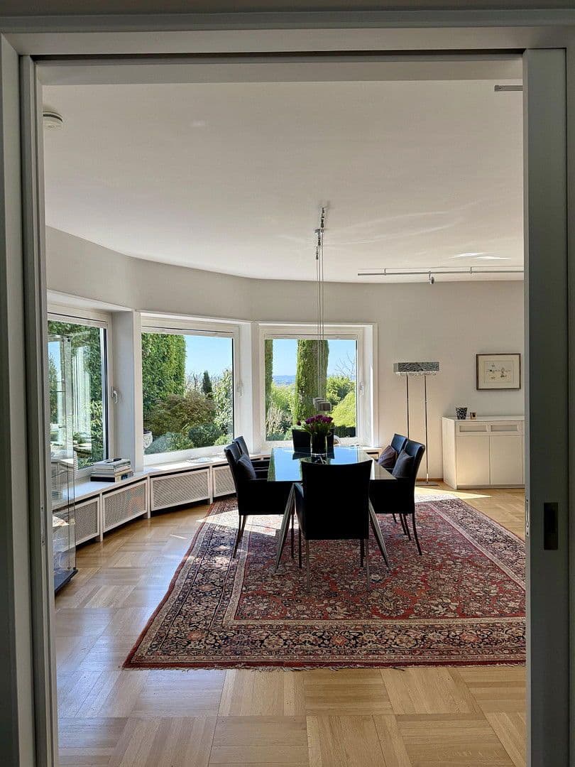 Prodej domu 418 m², pozemek 2.195 m², Hirschberg an der Bergstraße, Bádensko-Württembersko Prodej domu 418 m², pozemek 2.195 m², Hirschberg an der Bergstraße, Bádensko-Württembersko
