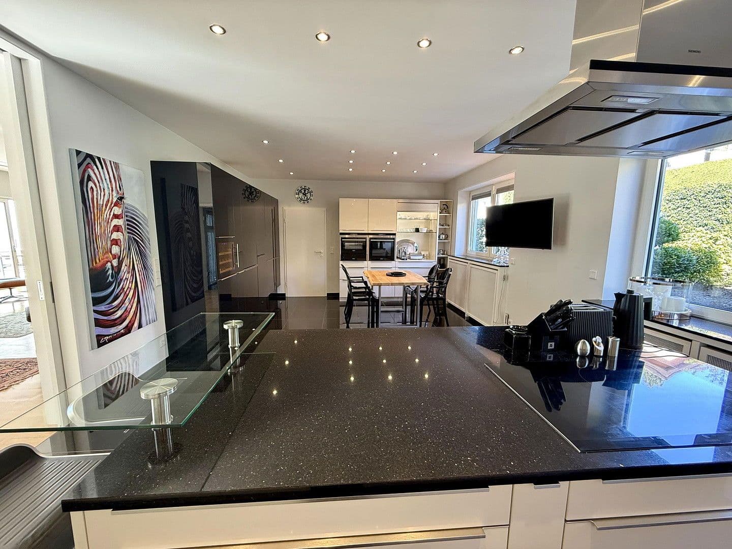 Prodej domu 418 m², pozemek 2.195 m², Hirschberg an der Bergstraße, Bádensko-Württembersko Prodej domu 418 m², pozemek 2.195 m², Hirschberg an der Bergstraße, Bádensko-Württembersko