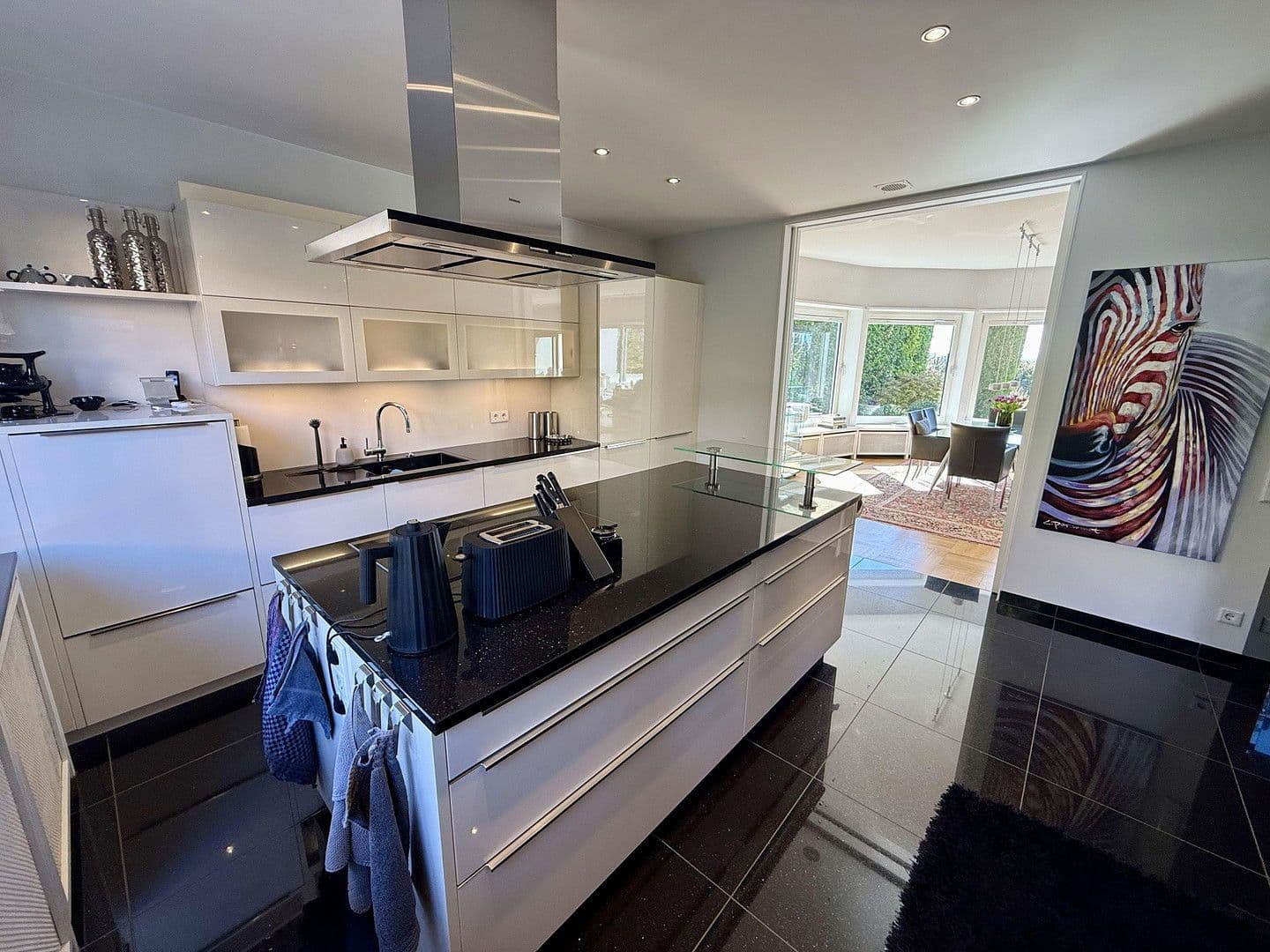 Prodej domu 418 m², pozemek 2.195 m², Hirschberg an der Bergstraße, Bádensko-Württembersko Prodej domu 418 m², pozemek 2.195 m², Hirschberg an der Bergstraße, Bádensko-Württembersko