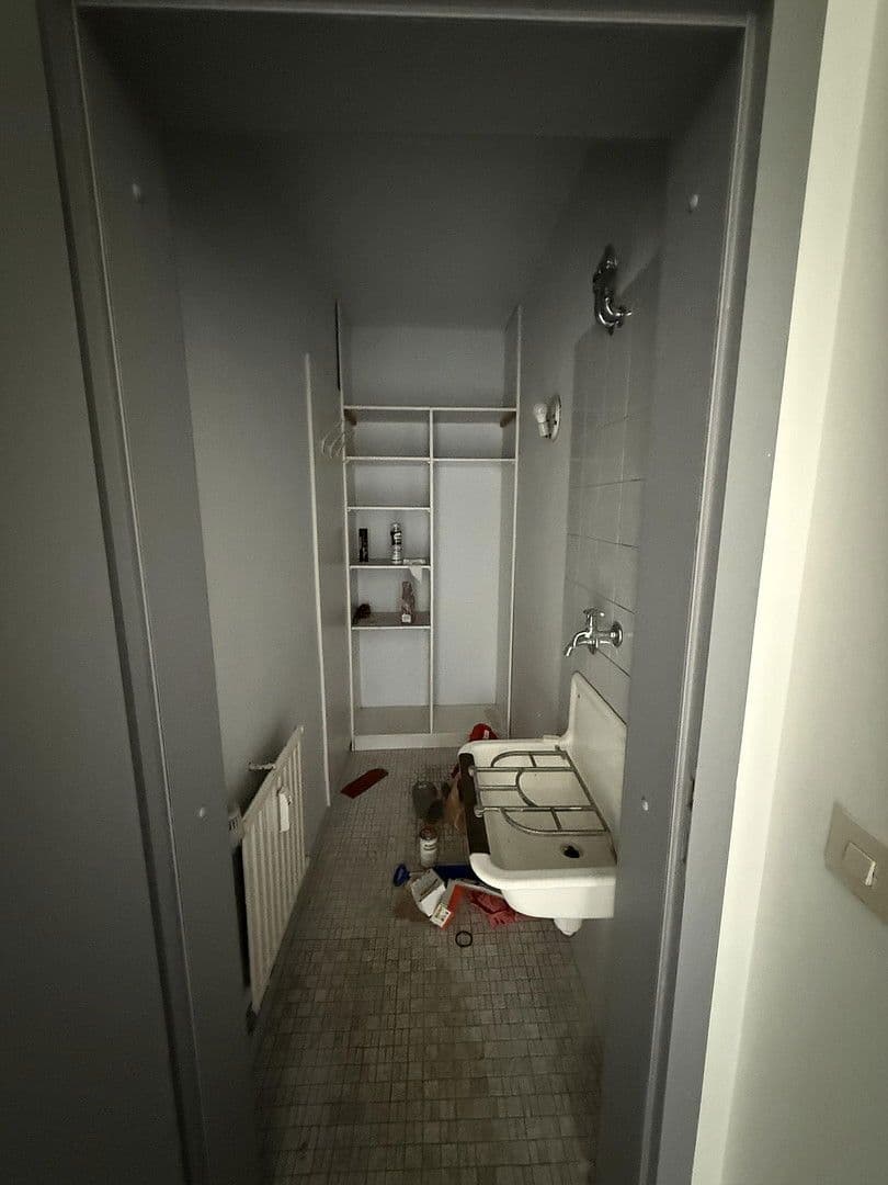 Pronájem kanceláře 190 m², Ostendstraße 221, Nürnberg, Bavorsko Pronájem kanceláře 190 m², Ostendstraße 221, Nürnberg, Bavorsko