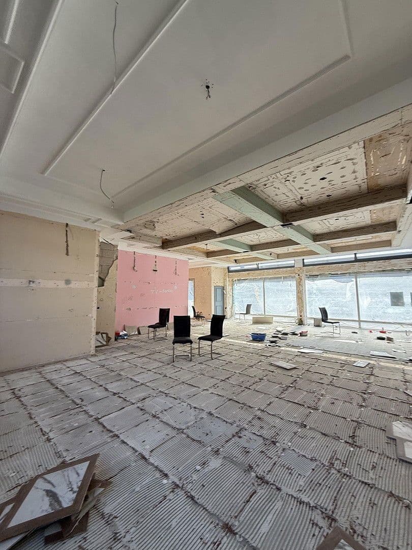 Pronájem kanceláře 190 m², Ostendstraße 221, Nürnberg, Bavorsko Pronájem kanceláře 190 m², Ostendstraße 221, Nürnberg, Bavorsko