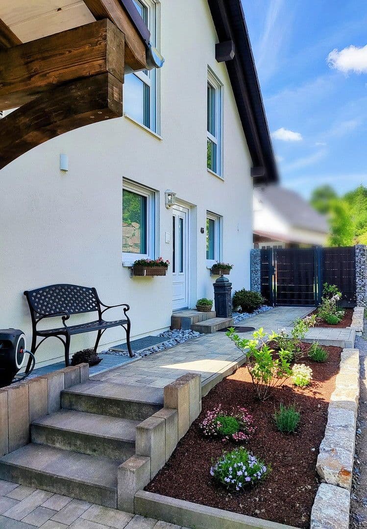 Prodej domu 208 m², pozemek 600 m², Ennepetal, Severní Porýní-Vestfálsko Prodej domu 208 m², pozemek 600 m², Ennepetal, Severní Porýní-Vestfálsko