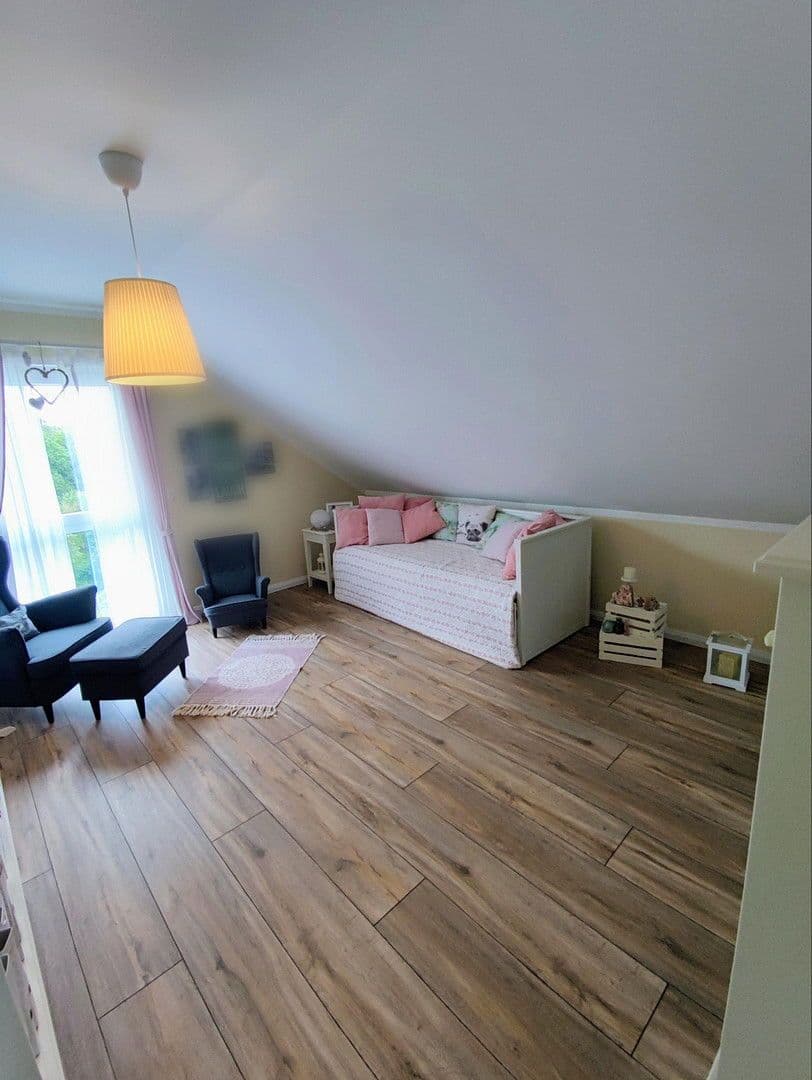 Prodej domu 208 m², pozemek 600 m², Ennepetal, Severní Porýní-Vestfálsko Prodej domu 208 m², pozemek 600 m², Ennepetal, Severní Porýní-Vestfálsko