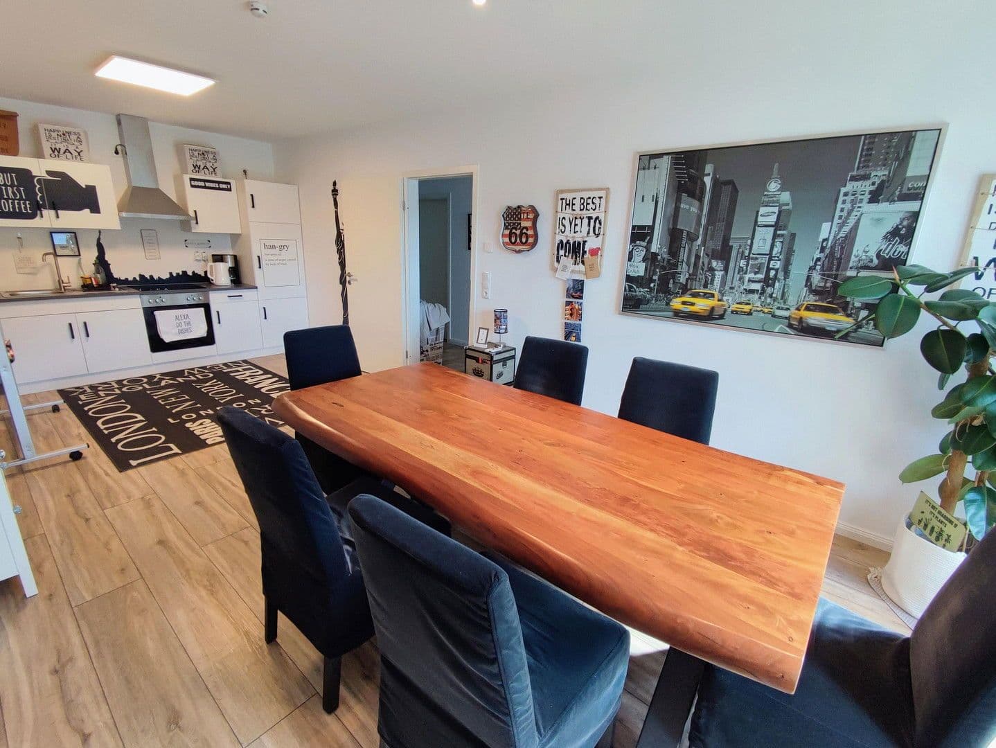 Prodej domu 208 m², pozemek 600 m², Ennepetal, Severní Porýní-Vestfálsko Prodej domu 208 m², pozemek 600 m², Ennepetal, Severní Porýní-Vestfálsko